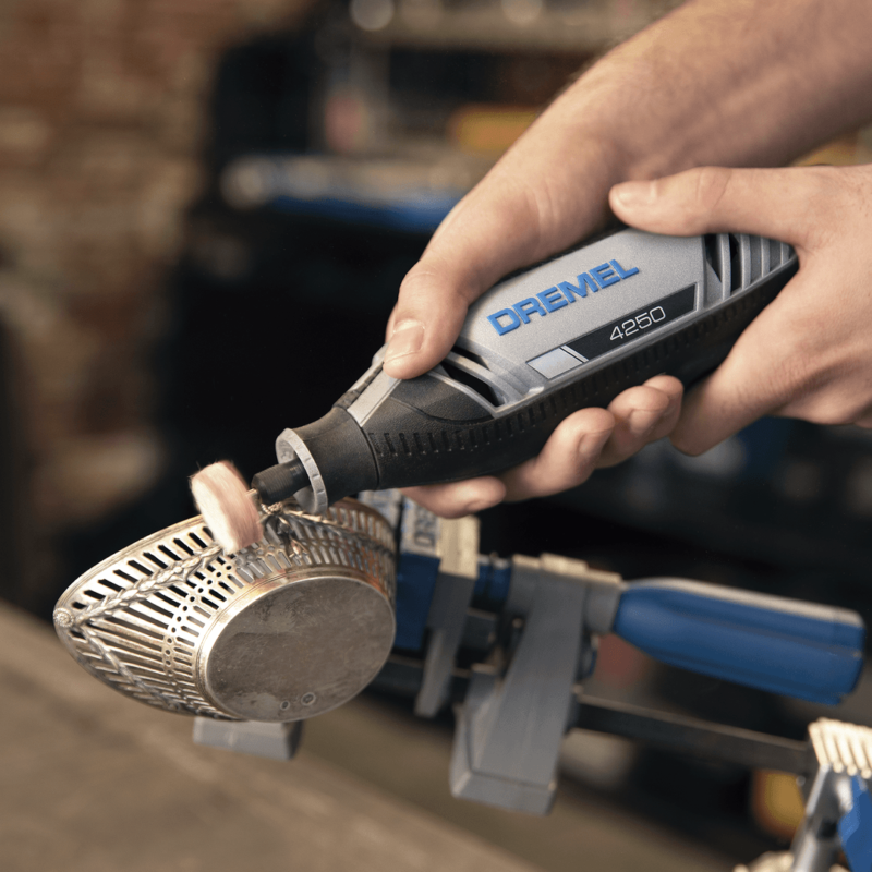 DREMEL